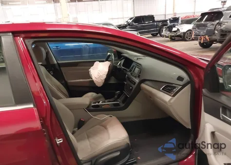 2015 Hyundai Sonata Sport from USA, damaged, VIN 5NPE34AF0FH186917